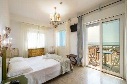 Mare Family Deluxe - photo 01 A